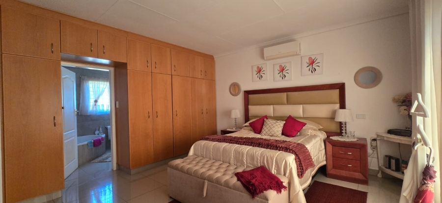3 Bedroom Property for Sale in Wilkoppies North West